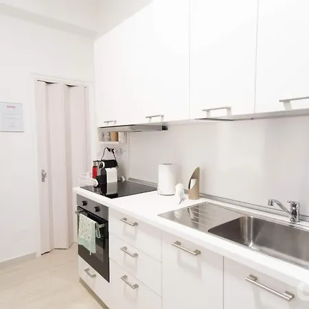 Penzion Casa Viviana - Policlinico 3*